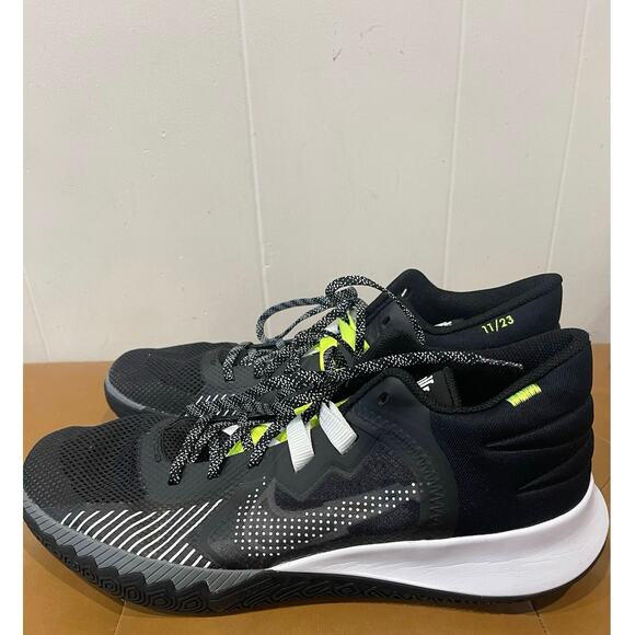 Nike Men\'s Kyrie‎ Flytrap 5 Basketball Sneakers Performance Shoes Black Size 14 main image 5